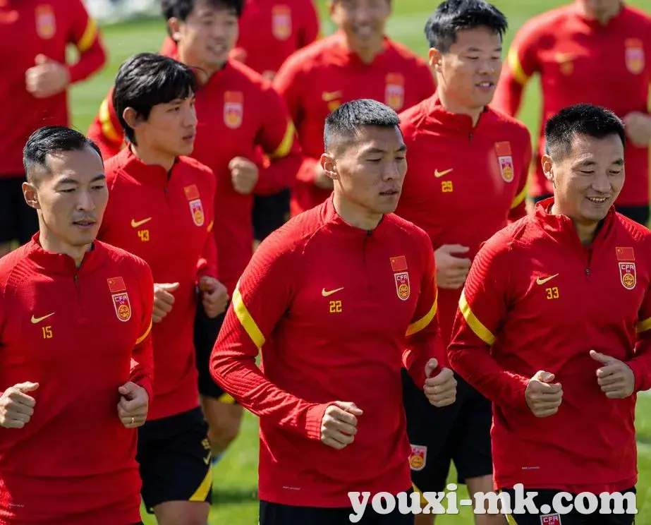 中国足球青岛VS成都